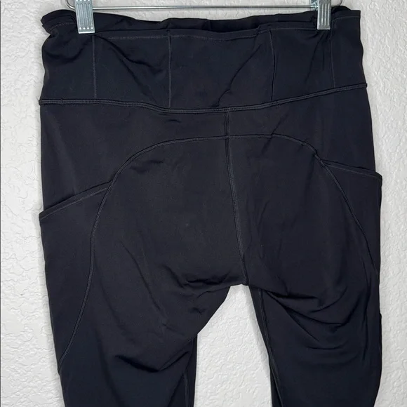 Lululemon Fast and Free High Rise Leggings 25” Black Size 12 - Picture 6 of 10